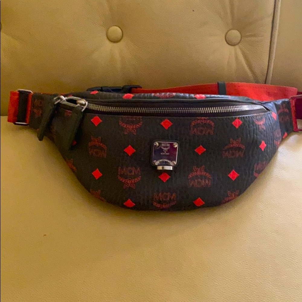 MCM RED & BLACK FANNY PACK 100% AUTHENTIC